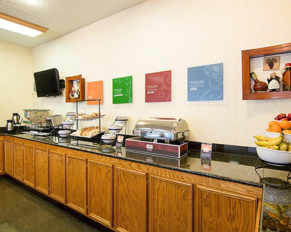 Comfort Inn & Suites Houston Key-Katy photo 24