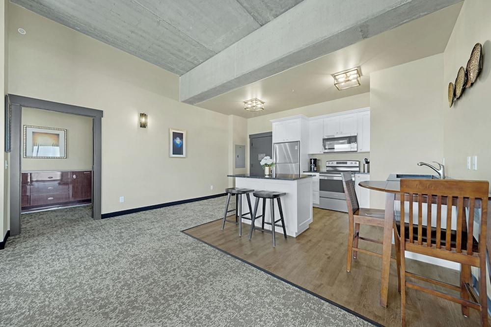 The Suites at Prairie Falls & Event Center photo 29
