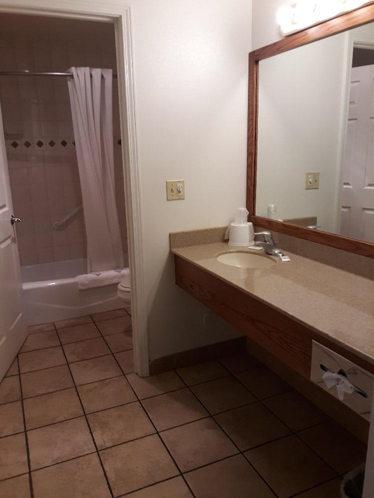 Stay Express Inn Hamilton photo 4
