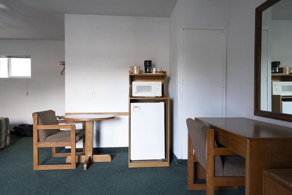 Budget 8 Motel John Day photo 32
