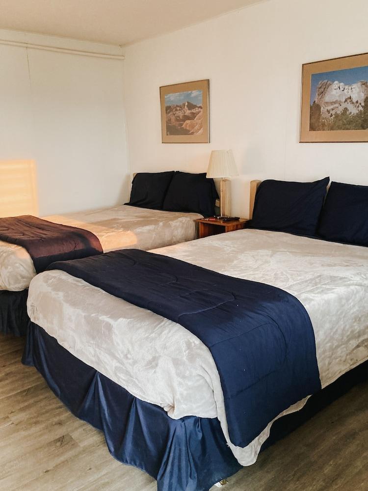 Wastabound Motels LLC photo 14