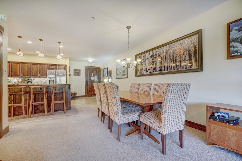Crystal Peak Lodge, A Vail Resorts Property photo 52
