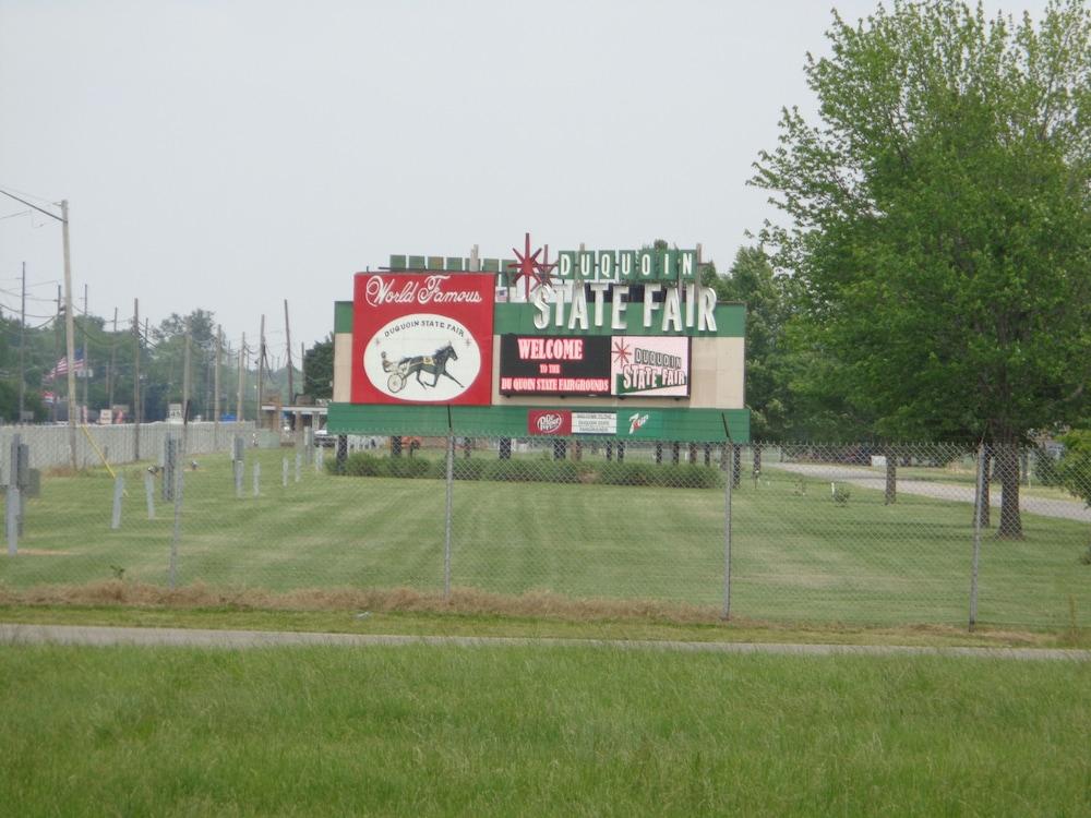 Fairgrounds Inn photo 39