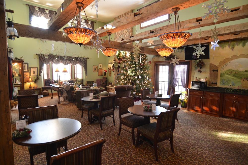 Hearthstone Inn & Suites photo 20