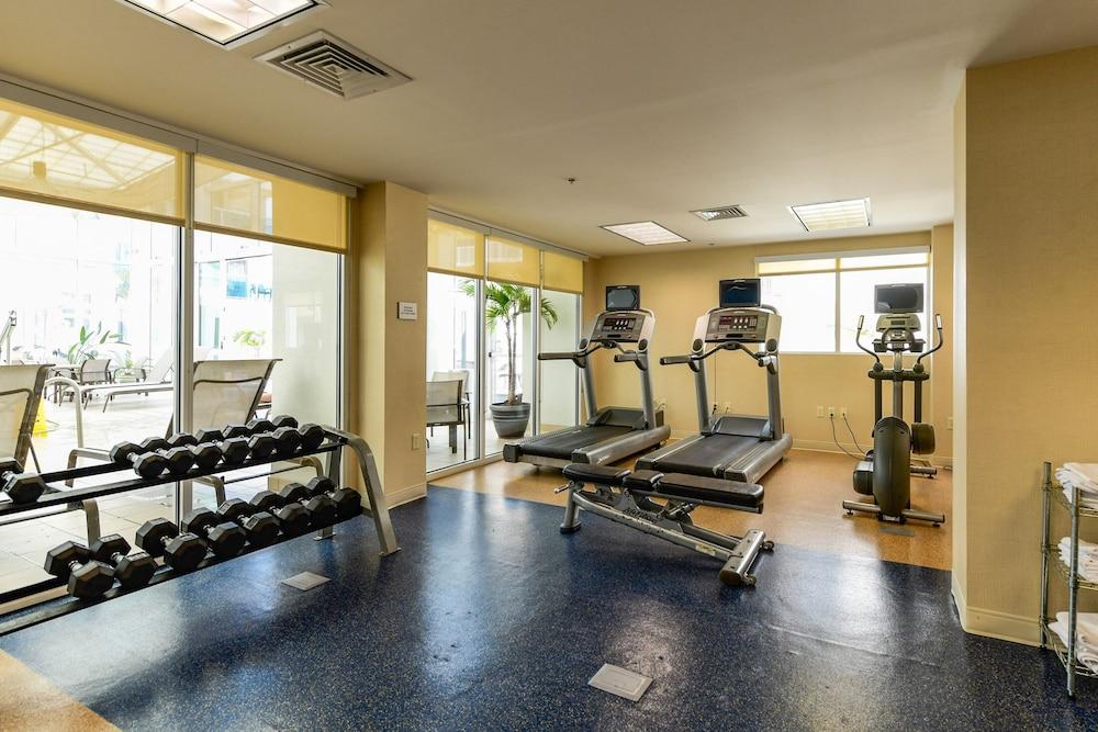 Miramar Condominiums photo 17
