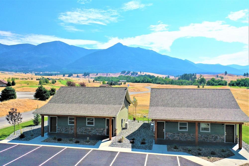 The Suites at Indian Springs Montana photo 2