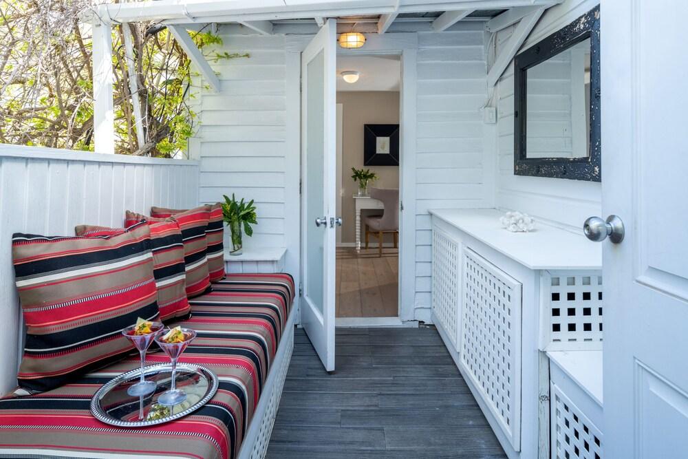 Alexanders Guesthouse - Adult Exclusive, LGBTQ Friendly photo 23