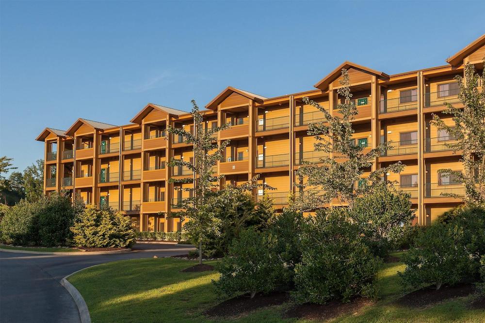 Hilton Vacation Club MountainLoft Gatlinburg photo 1