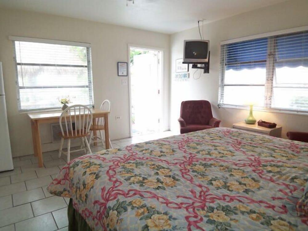 Parker Manor Resort photo 2
