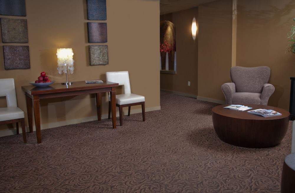 V Boutique Hotel photo 8