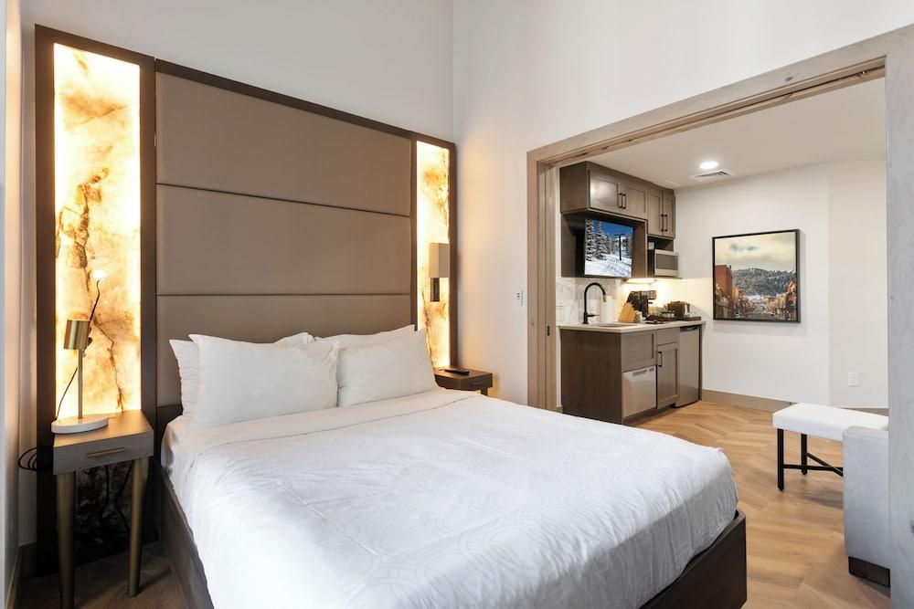 Westgate by Canyons Village Rentals photo 29