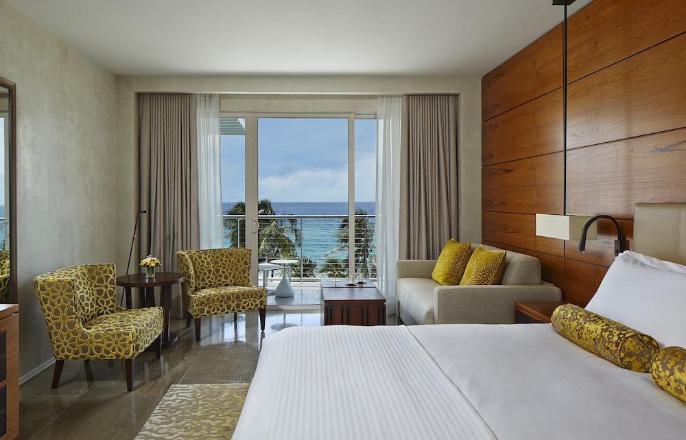 Royal Blues Hotel photo 5