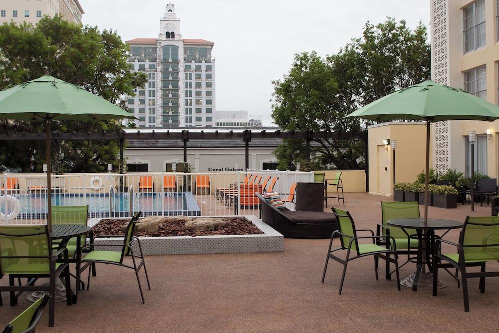 Courtyard Miami in Coral Gables by Marriott photo 44