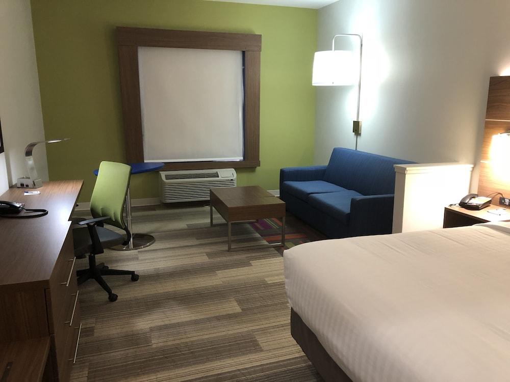 Holiday Inn Express Pineville-Alexandria Area by IHG photo 4