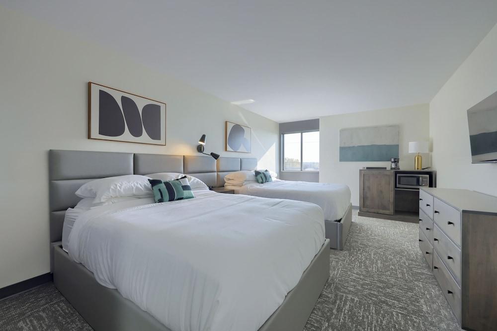 Lititz Pointe Inn and Suites photo 14