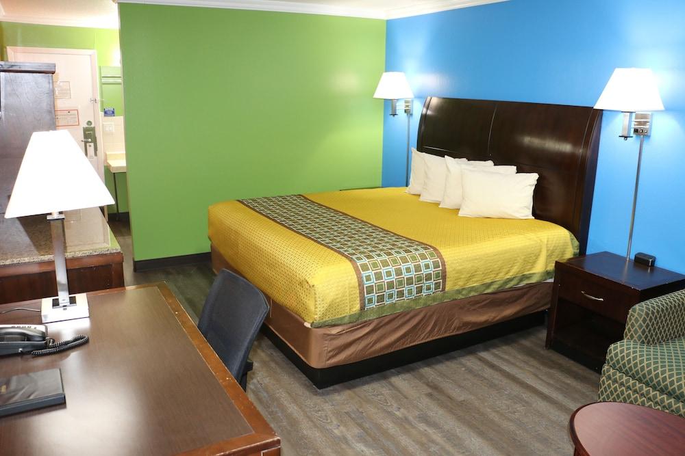 Amber Inn Motel Le Mars photo 36