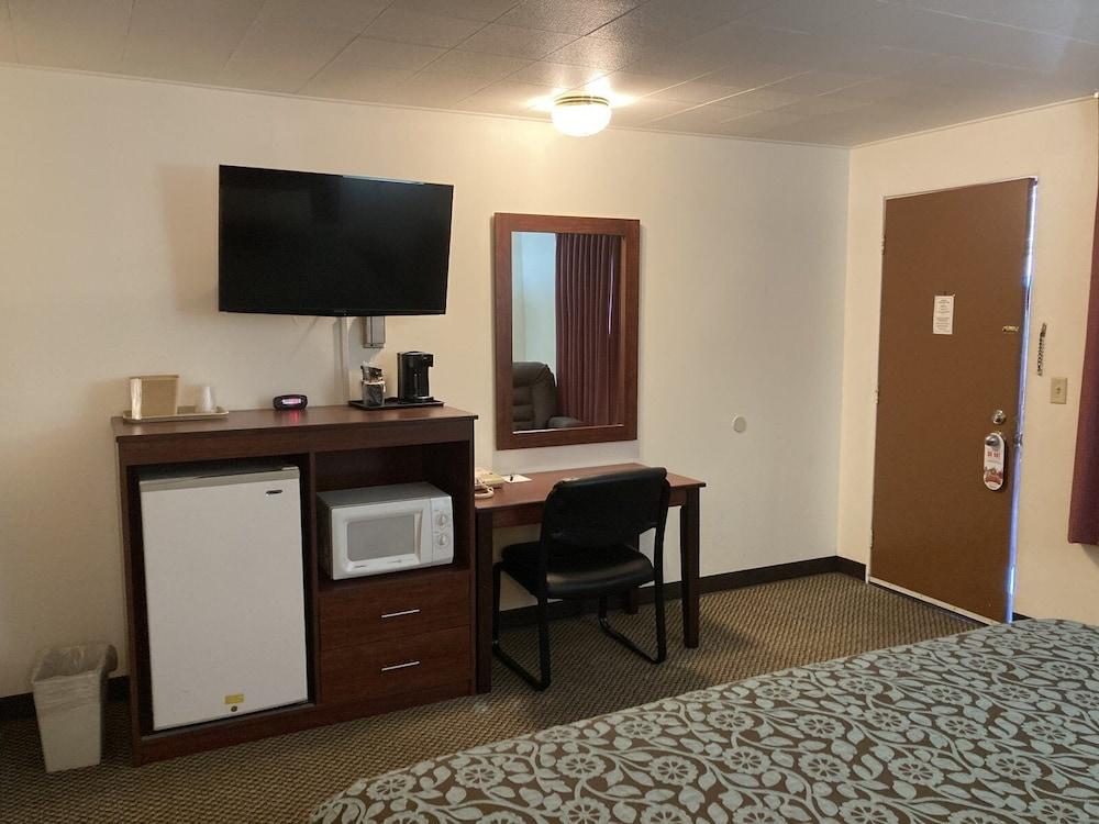 Hot Springs Hills Inn photo 4