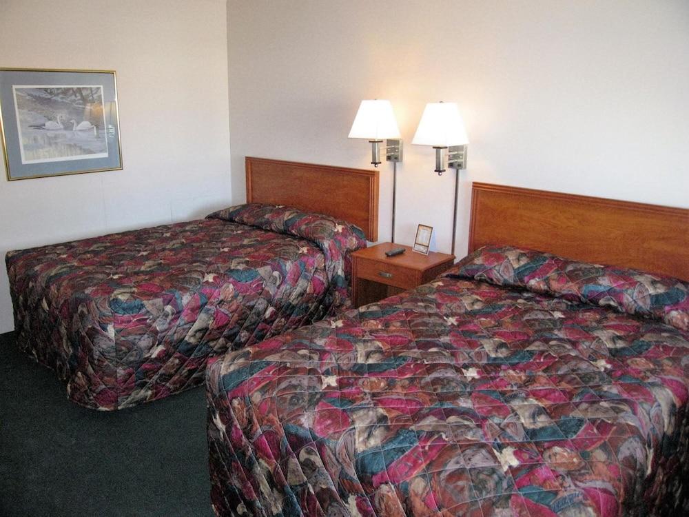 Travelers Lodge Motel Marshall photo 14