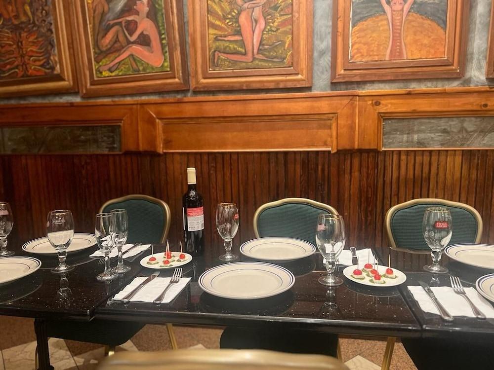 The Historic Blue Moon Hotel - NYC photo 43