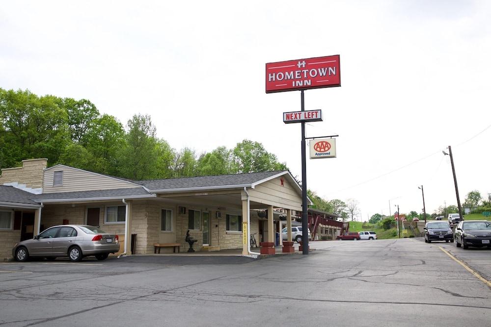Hometown Inn Athens photo 13