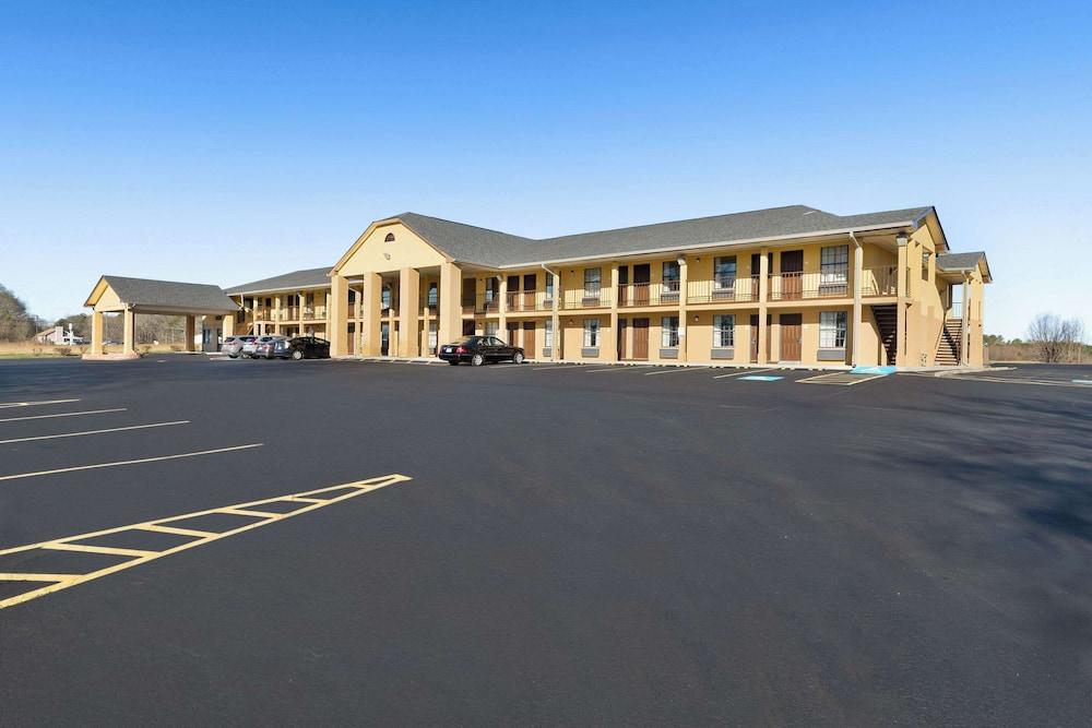Quality Inn Monroe photo 46