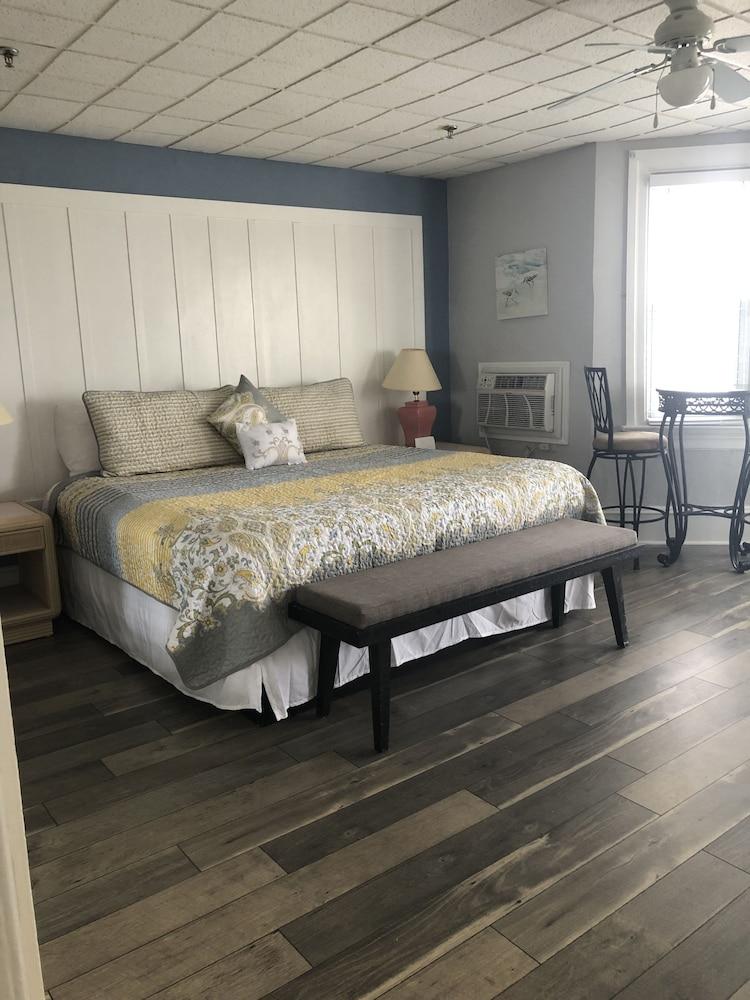 Ocean Manor Inn photo 57