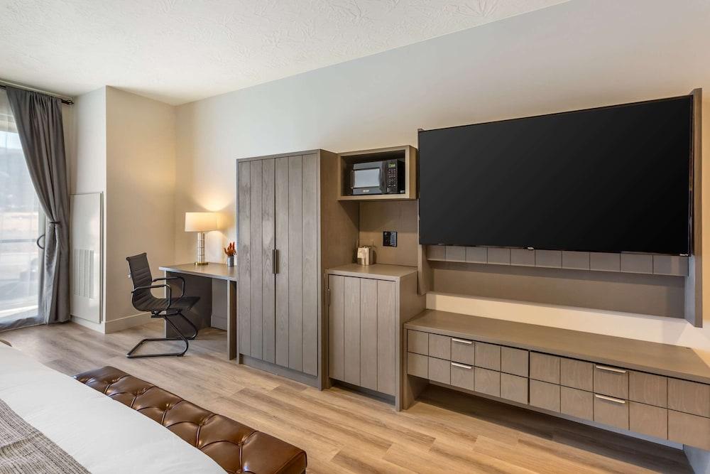 The Valor, an Ascend Collection Hotel photo 4