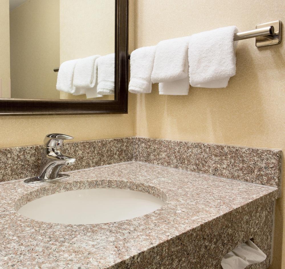 Drury Inn & Suites Joplin photo 16