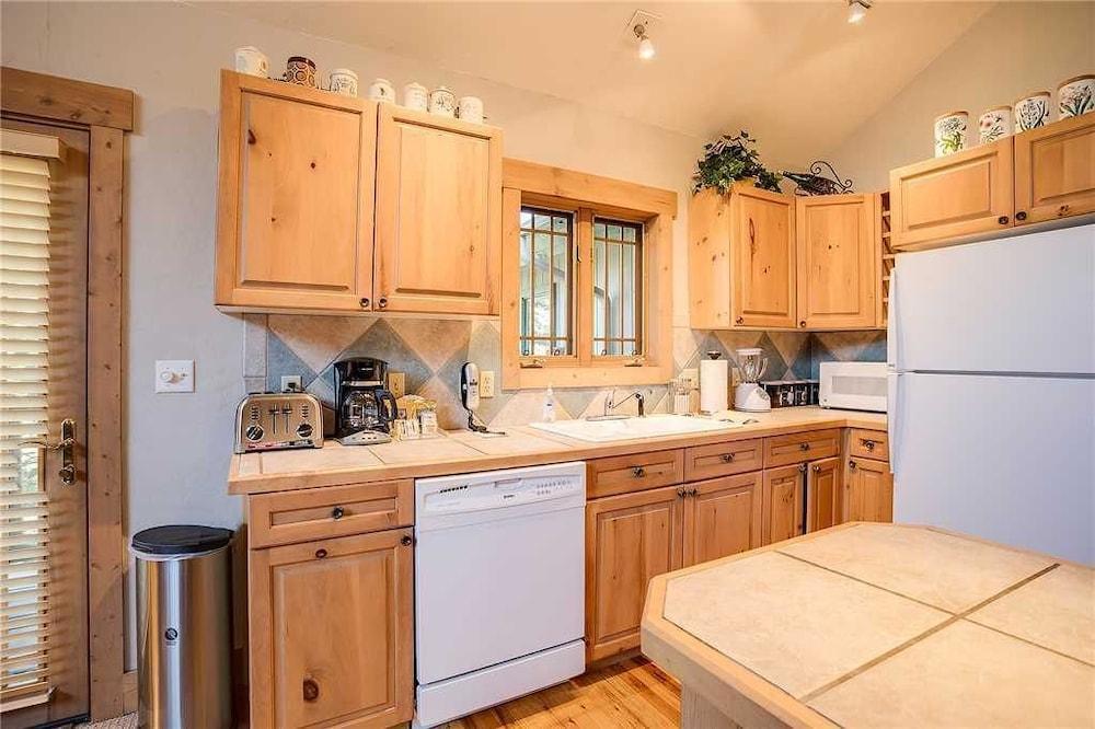 Saddle Creek Townhomes by Pioneer Ridge Management photo 44