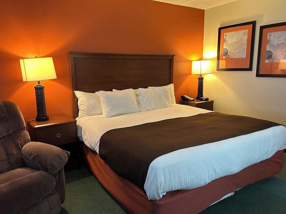 Northwoods Inn & Suites Blackduck photo 16