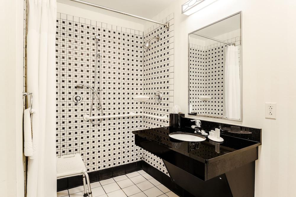 Fairfield Inn & Suites Wilkes-Barre Scranton photo 11