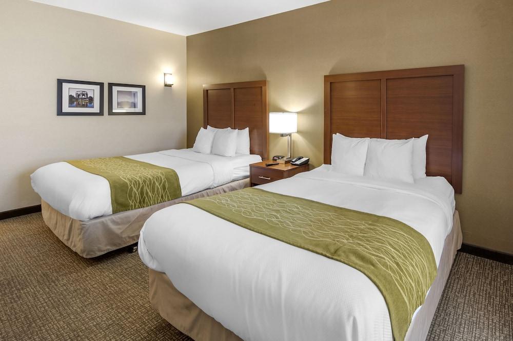 The Atrium Hotel photo 10