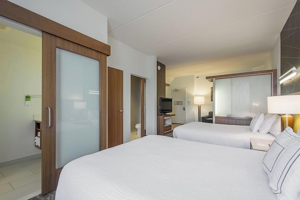 SpringHill Suites by Marriott Tampa North/I 75 Tampa Palms photo 11
