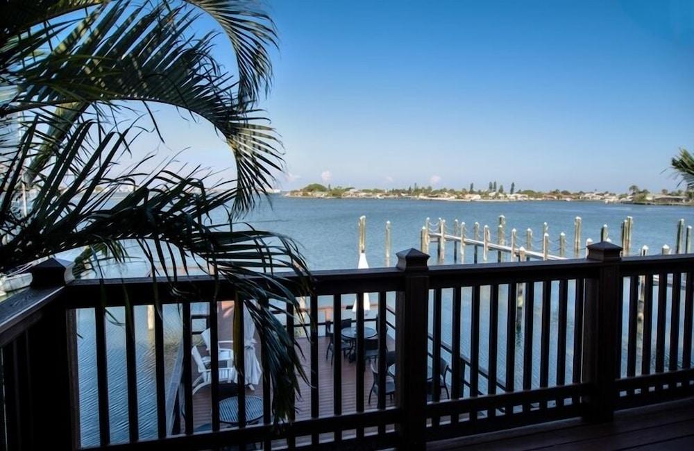 Pasa Tiempo Private Waterfront Resort - Adults Only photo 14