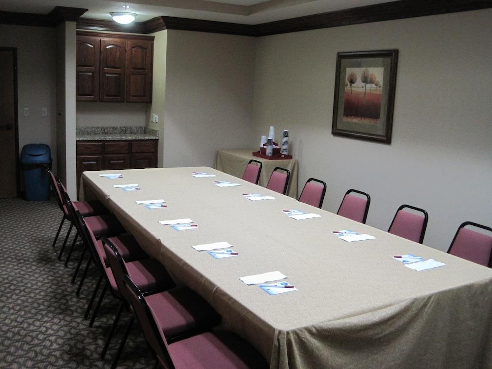 Comfort Suites Columbia - University Area photo 28