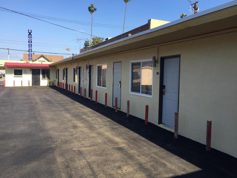Park Motel photo 21