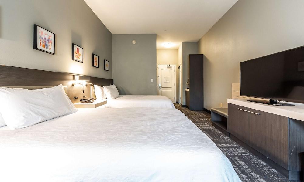 Hilton Garden Inn Beaumont, TX photo 14