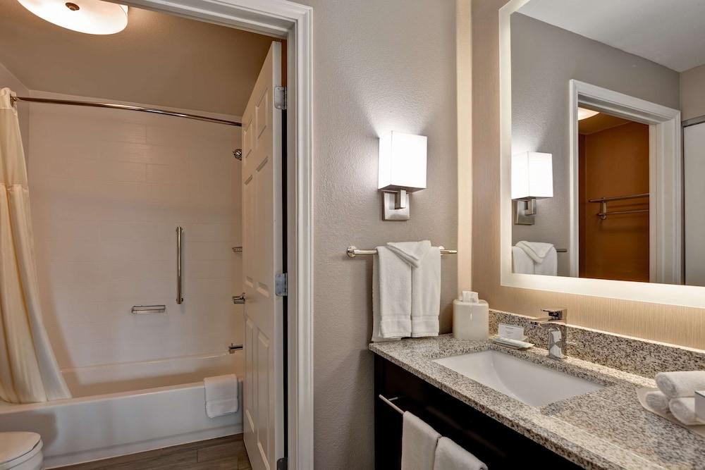 Homewood Suites by Hilton Aurora Naperville photo 24