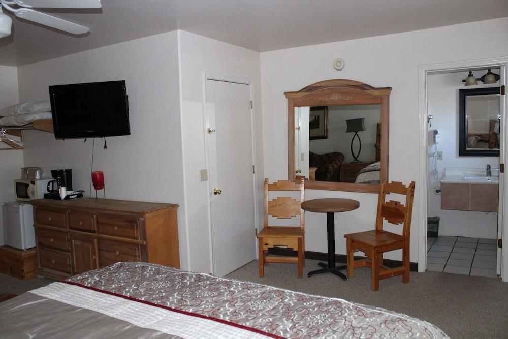 Edelweiss Resort and Restaurant photo 13