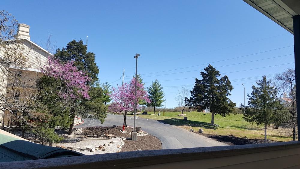 The Park at Foxborough Resort photo 3