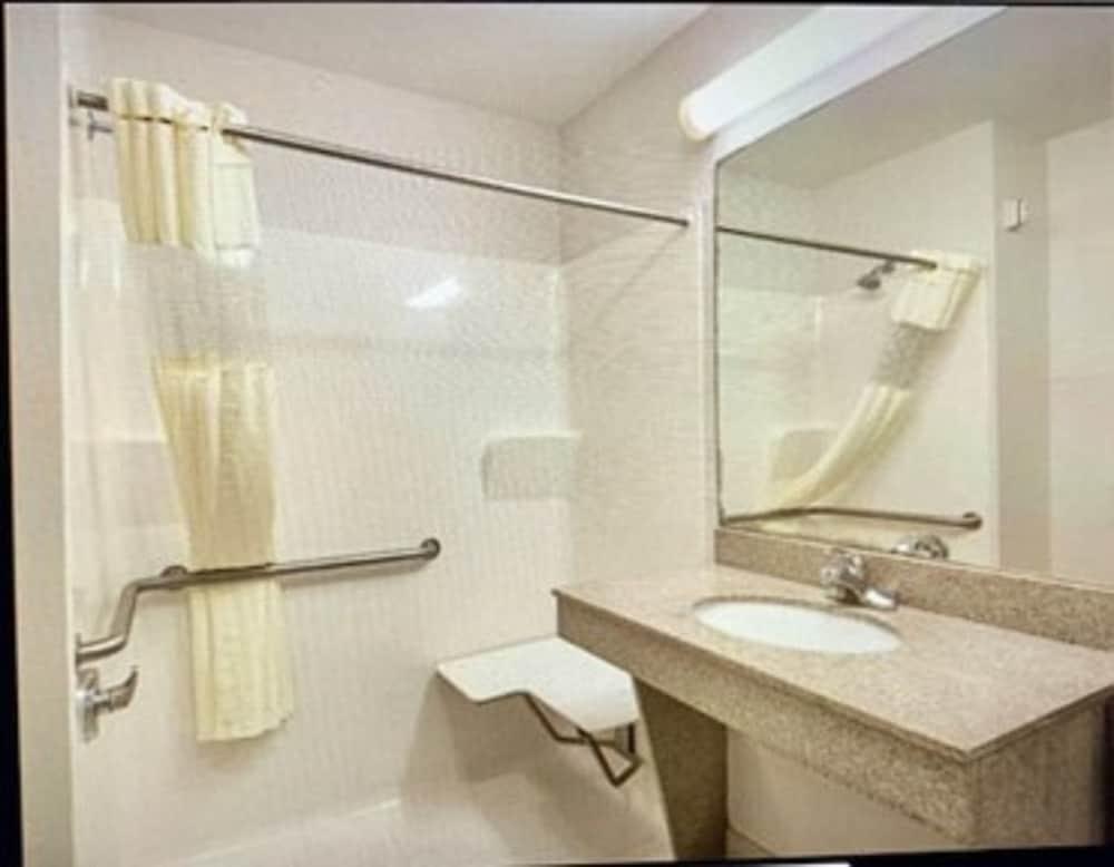 Kemah Edgewater Hotel, SureStay Collection by Best Western photo 20
