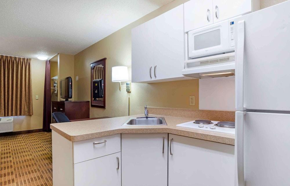 Extended Stay America Suites New Orleans Metairie photo 12