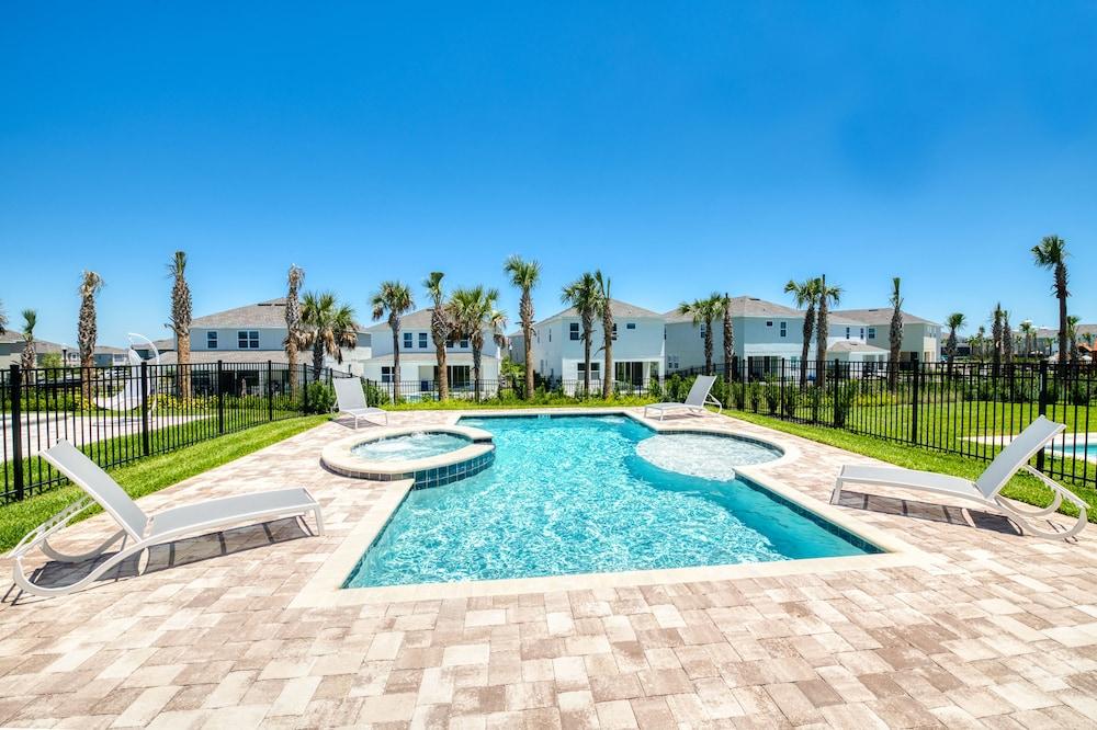 Encore Resort and Water Park at Reunion by Rentyl photo 19