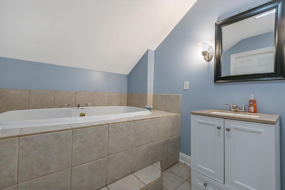 Canal Express Rooms photo 75
