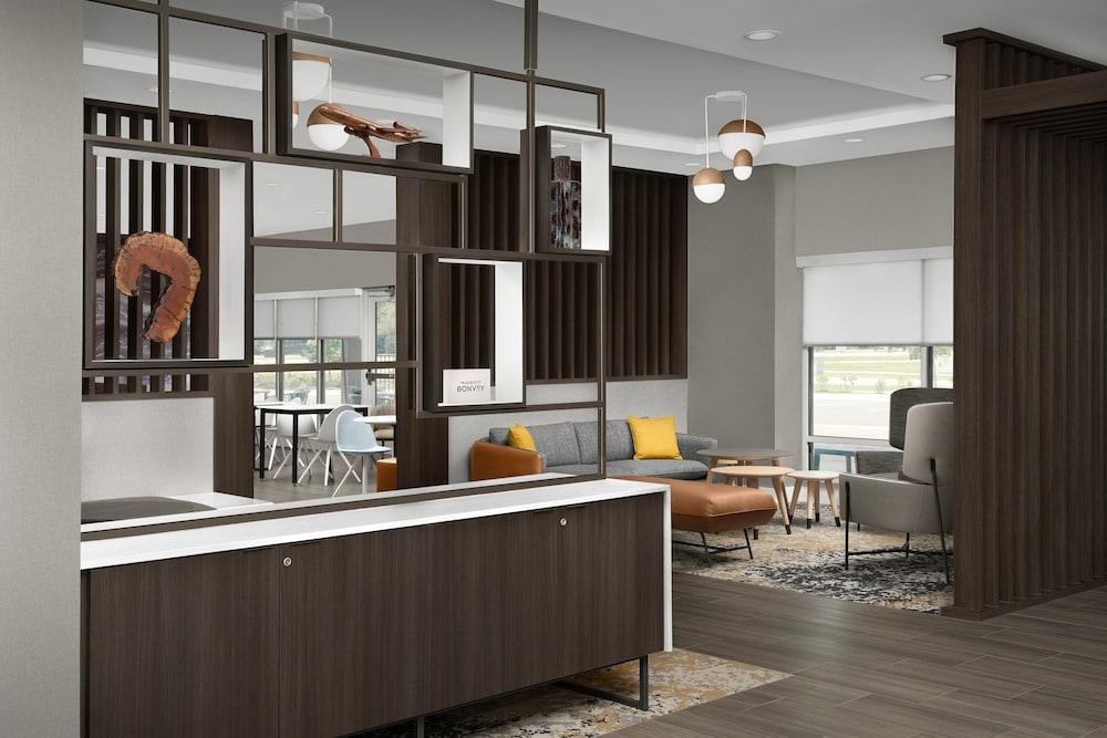 TownePlace Suites Jacksonville Airport photo 4