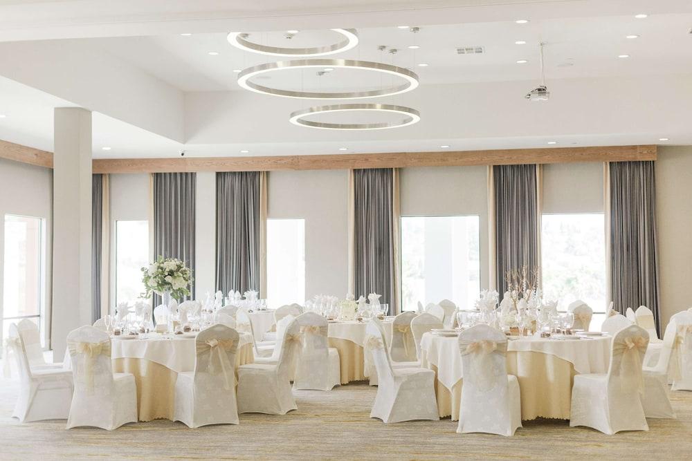 DoubleTree by Hilton Pomona photo 43