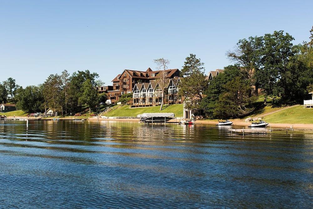 Maddens On Gull Lake photo 36