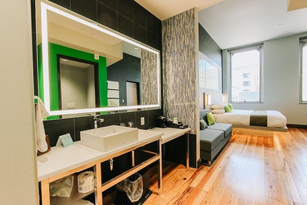 CityFlatsHotel - Grand Rapids, an Ascend Collection Hotel photo 73