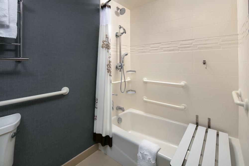 Residence Inn Austin Lake Travis/River Place photo 19