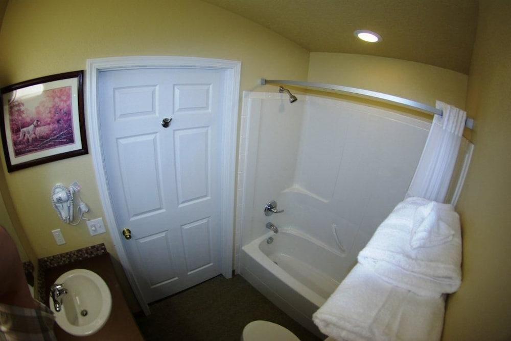 Gateway Inn photo 23